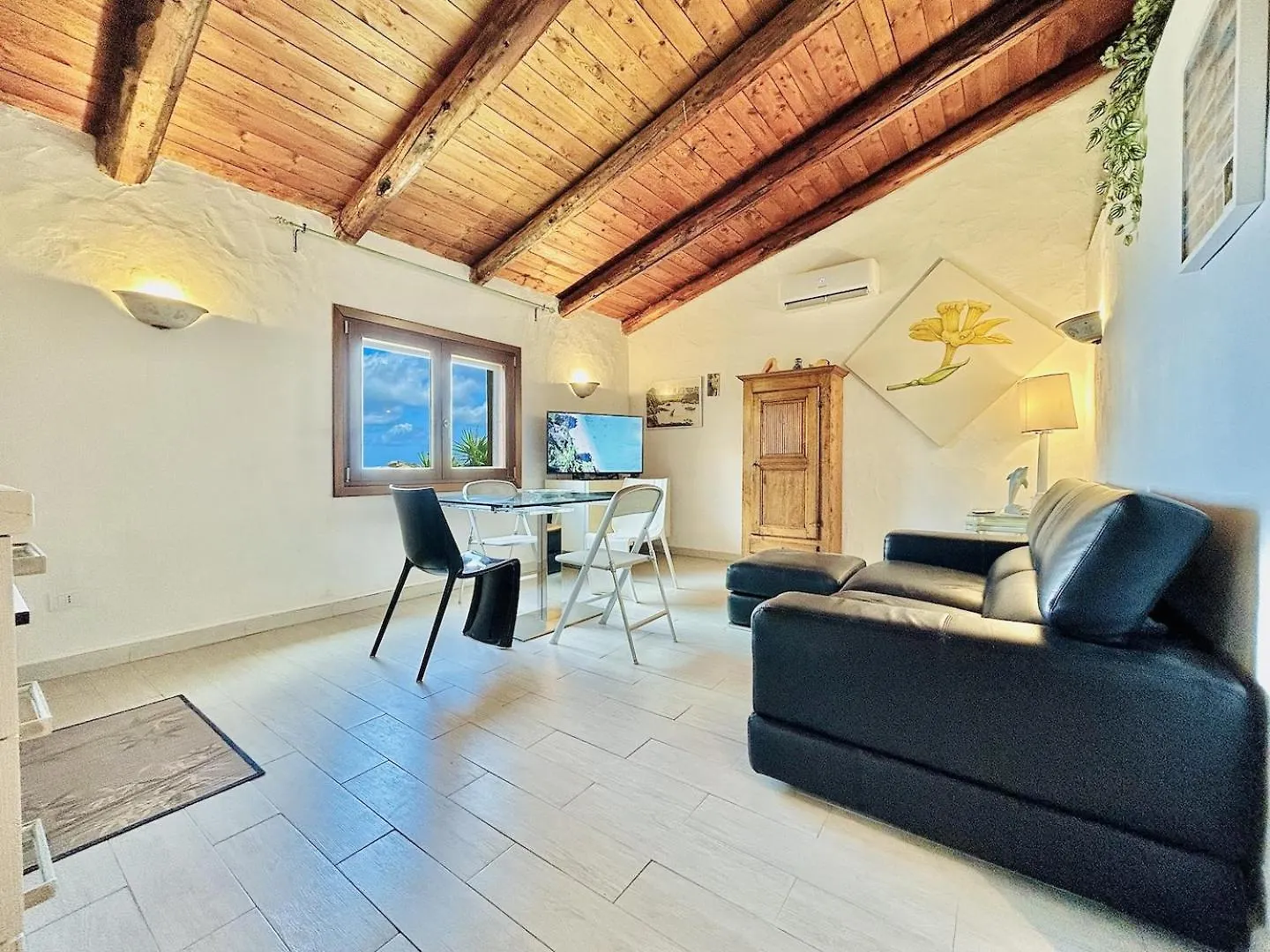 Sea View 2Br Parking Wifi 5Min Porto Cervo, Baja Sardinia, Poltu Quatu 4Pax公寓 0*,  意大利